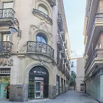 Galindo Center Premium Suites, Free Parking