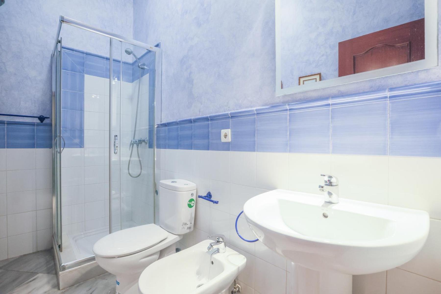 Galindo Center Premium Suites, Free Parking Appartement